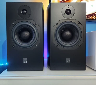 £1899 • Buy ATC SCM19 2 Way Bookshelf Speakers (Pair) - Black Satin Mint Boxed