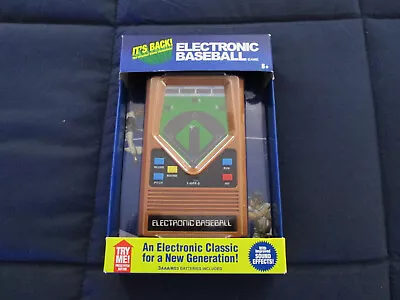 Mattel 2018 ELECTRONIC BASEBALL Handheld GAME - It’s Back! SEALED NEW IN BOX • $38