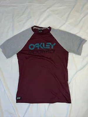 Oakley Factory Pilot Men’s T-Shirt Size Small Maroon • $12.88