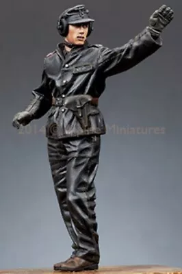 Alpine Miniatures 1:35 Set 35172 Wwii German Ss Panzer Commander # 1 (1 Figure) • $25