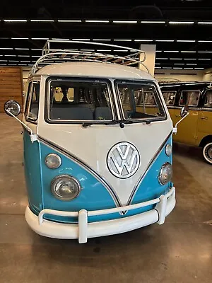 1972 Volkswagen Bus/Vanagon  • $45000