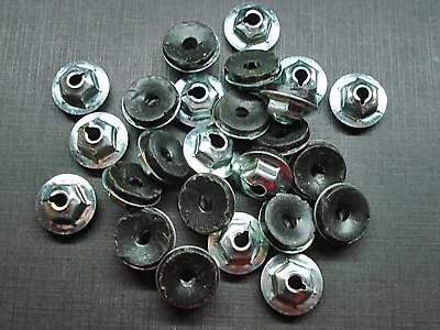 $13.65 • Buy 25 Pcs 10-24 Moulding Trim Clip Zinc Plated Nuts With Mastic Sealer Ford 410