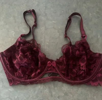 Bras N Things Size 10DD Maroon Lace Bra. Excellent Condition  • $16