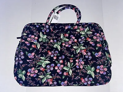 VERA BRADLEY GRAND TRAVELER BAG WINTER BERRY NWT X-Large Bag • $114.99