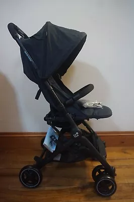 Maxi-Cosi Lara² Stroller - Essential Compact Lightweight Pushchair - Graphite • £140