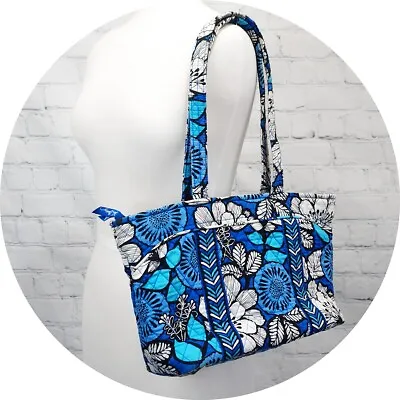 ❤️ VERA BRADLEY Blue Bayou Mandy Shoulder Bag Blue White Floral • $16.99