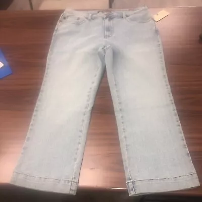 $29.99 • Buy Z. Cavaricci Cropped  Capri Women Jeans Size 12 NWT