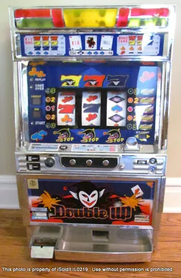 $149.95 • Buy Vintage  Double Up  Token Slot Machine - Pick Up Only Chicago-area
