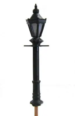 TrainSave TSV251 Ornate Gas Platform Lamp LED 12V (Pk4) N Gauge • £13.75