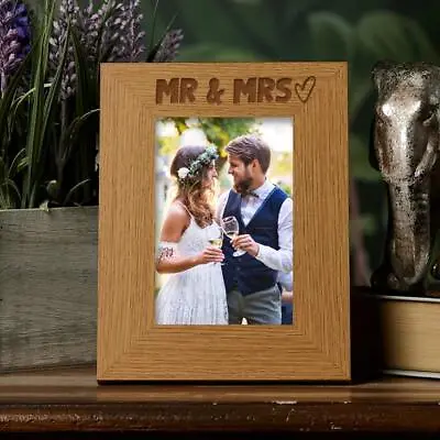 Oak Mr And Mrs Wedding Picture Photo Frame Heart Gift Portrait FW930 • £11.99