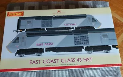 Hornby OOGauge R30099 Class 43 HST Train Pack. East Coast Mainline Livery.  • £259