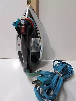 Vintage General Electric GE H3F63 Silver/Black Wired 1100W 120V Steam/Dry Iron • $21.36