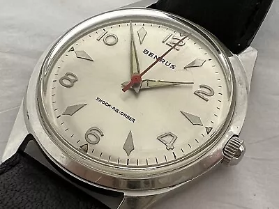 Vintage Benrus Series #3061 Manual Wind Watch - Champagne Dial/Red Second Hand • $99.99