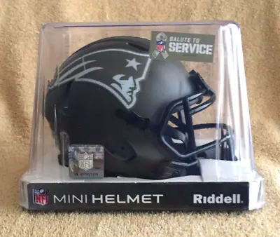 New England Patriots Riddell Mini Helmet - 2022 Salute To Service Version - New! • $45