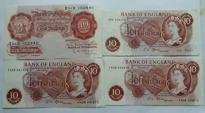 4 * Queen Elizabeth Ii Bank Of England Ten Shilling Notes • £6.50