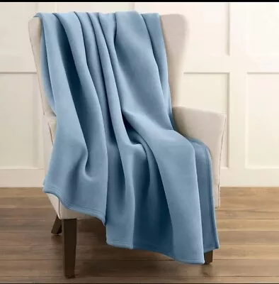 Vellux 1B07047 Original Insulating Core Hotel Style Solid Blanket King Blue  • $44.99