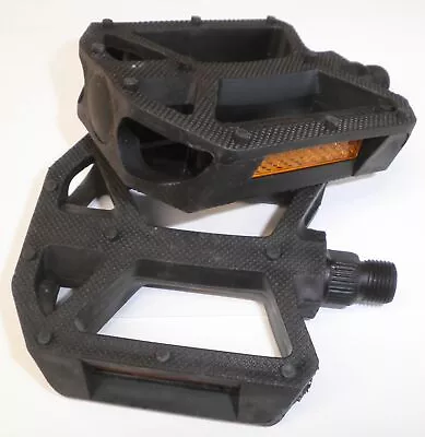 Mongoose Black Plastic Bicycle Pedals 9/16  W/reflector Bike Parts 51-12 • $19.99