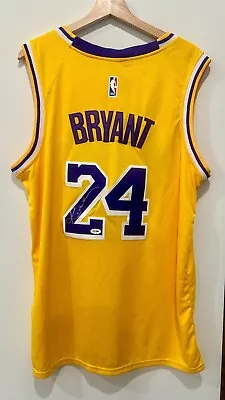 Kobe Bryant #24 Signed Jersey/top With Certificate Of Authenticity - PSA/DNA • $7500