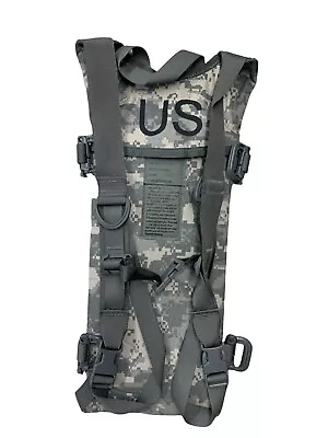  ARMY ACU MOLLE HYDRATION CARRIER 3L SYSTEM 100 Oz NO BLADDER 8465-01-524-8362 • $19.99