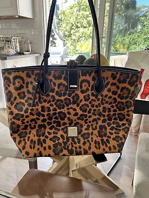 Dooney And Bourke Cheetah Print Large Cindy Tote Bag • $110