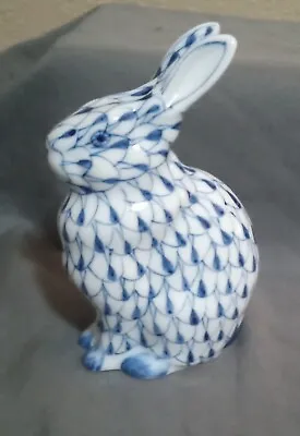 $0.99 • Buy Andrea By Sadek Fishnet Hand-Painted Blue/White Porcelain Bunny Rabbit 5.5 