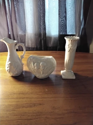 $25 • Buy 3 Vintage 3D Cherub Vases Angel Faces