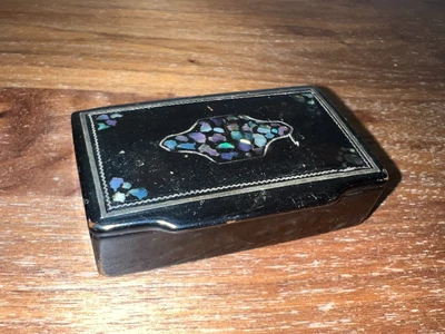 £24.99 • Buy Antique Papier Mache Snuff Box With Inlaid Shell