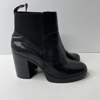 $28 • Buy Steve Madden Women’s Nana Booties Size 10 Leather Platform Retro Slip On