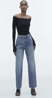 $40 • Buy Zara Jeans 38