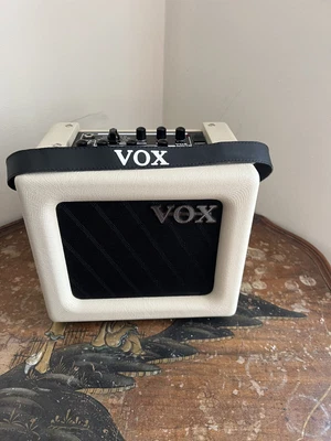 £88.99 • Buy Vox Mini3 Modelling Guitar Amp, Ivory - Never Used
