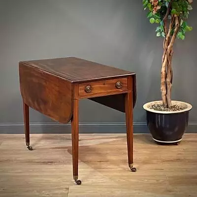 Attractive Antique Regency Mahogany Occasional Side Hall Pembroke Table • £195