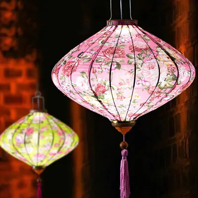 Palace Lantern Waterproof Silk Chinese Style Lantern  Party Hanging Decor • $35.85