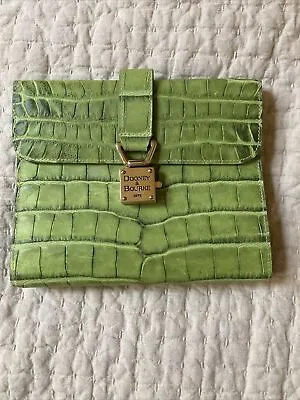 Dooney And Bourke Croc Embossed Green Leather Card Organizer Wallet Irregular • $30
