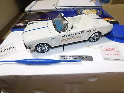 Franklin Mint 1964 1/2 Ford Mustang Indy 500 Pace Car 1.24 Scale LIMITED • $99.99