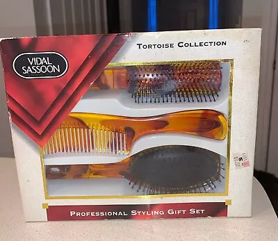 Vintage VIDAL SASSOON  Hair Brush Comb Gift  Set  New In Box • $24.99