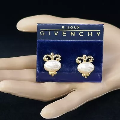 Vintage Givenchy Baroque Faux Pearl Gold-plated Clip-on Earrings New On Card Noc • $9.99