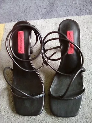 Brand New London Rebel Black Toe Post Ankle Strap Fastening Sandals Size 5 Eur38 • £5.75