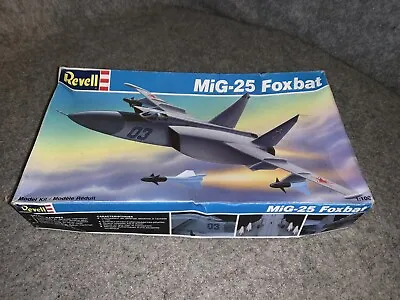 Vintage Revell Mig-25 Foxbat 1/100 Scale Plane Model Kit #4068 • $19.99