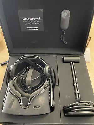 Oculus Rift VR Headset With Controller • $400