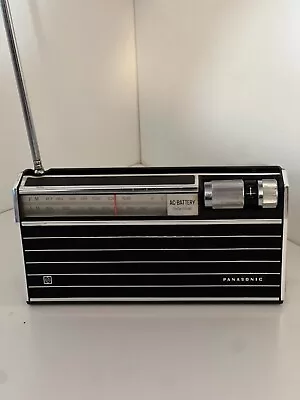 Vintage Panasonic RF-728 AM/FM Radio Japan 1965 • $55