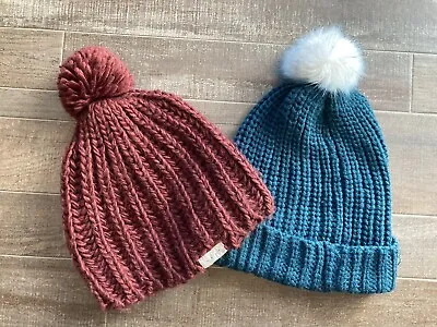 Lot Of 2 Hats Beanies Neff Target Burgundy Teal Fuzzy Knit • £3.22