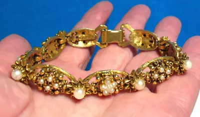 Florenza Gold Pearl Bracelet Vintage 7 Inches Long • $85