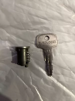 Yakima SKS Lock Core & Key.       Key Core Genuine • $12