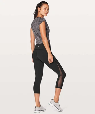 $7 • Buy Lululemon Train Times Crop 21  In Black Size 2