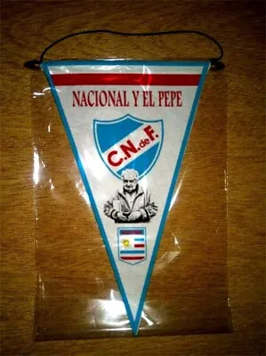 CLUB NACIONAL DE FOOTBALL - URUGUAY - PEPE MUJICA - PENNANT 37 Cm • $19.99