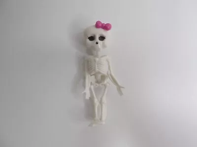 Monster High Replacement Ghouls Rule Draculaura Skeleton Skullette Pink Bow • $19.99