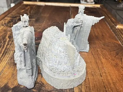 Lord Of The Rings Minas Tirith With Argonauth Bookends • $400