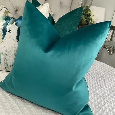 £13.99 • Buy Cushion Cover John Lewis & Partners Knited Velvet Fabric Beautiful Teal Peacock
