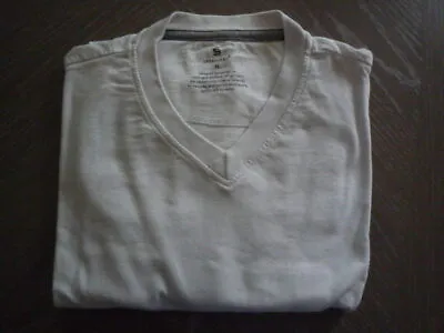 £2.50 • Buy Urban Spirit Men's XL Tee Shirt, White, Vee Neck
