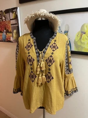 $30 • Buy Tigerlily Size 8 - Small 12 Yellow Embroidered Top Tassels Flared Sleeves Womens